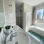 Deluxe In Royal Cabopino Townhouse בית אירוח *